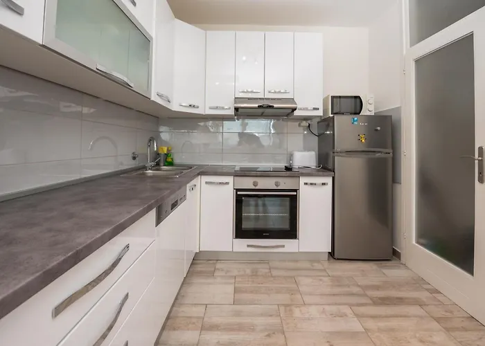 Апартаменты Happy *